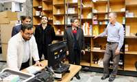 بازدید رئیس دانشگاه  از داروخانه آموزشی و فوق تخصصی دانشکده داروسازی و تعدادی از داروخانه‌های شهرستان همدان